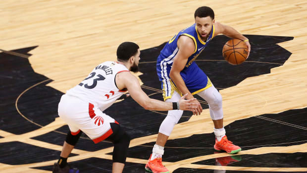 stephen_curry_nba_finals_warriors_.jpg